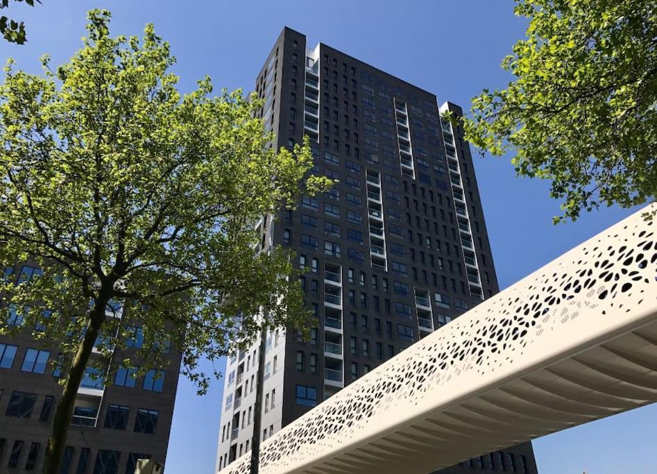Uniek - Mooiste En Hoogste Uitzicht Op Antwerpen! - Incl Gratis Parking Apartment *