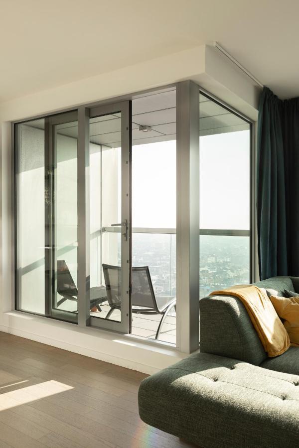 Apartment Uniek - Mooiste En Hoogste Uitzicht Op Antwerpen! - Incl Gratis Parking *